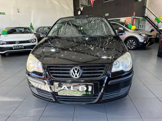 VOLKSWAGEN POLO 1.6 MI 8V FLEX 4P AUTOMATIZADO VOLKSWAGEN POLO 1.6 MI 8V FLEX 4P AUTOMATIZADO